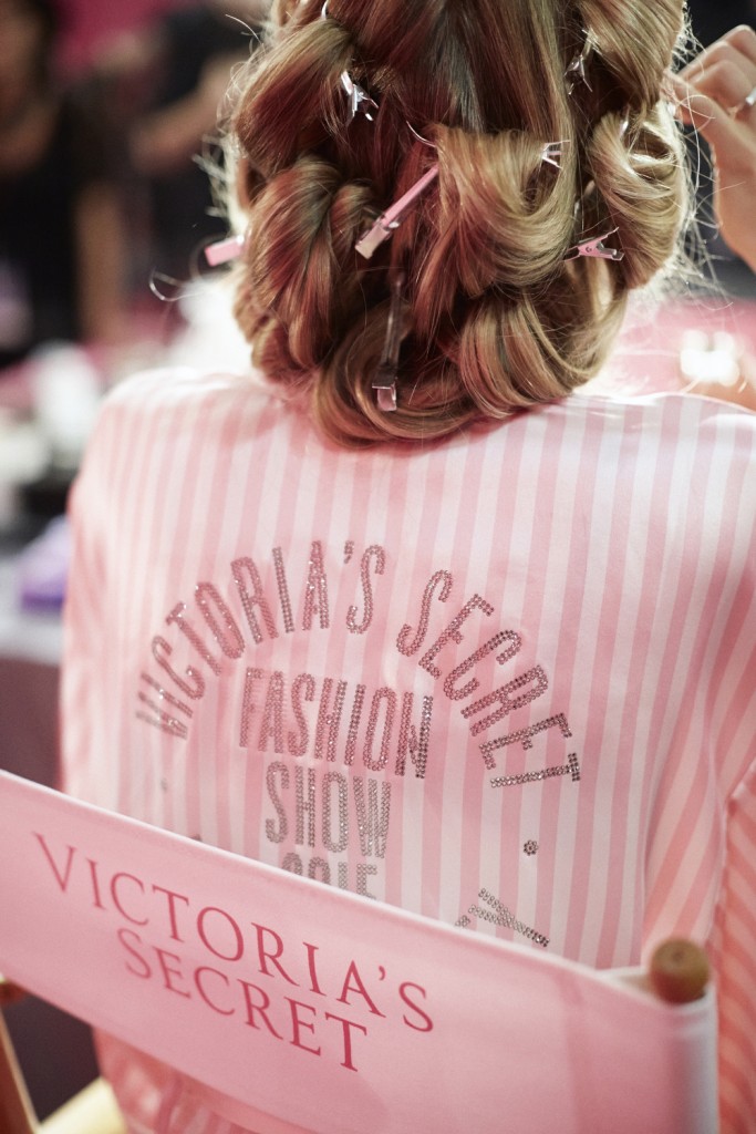 VSFS Backstage Image 5 - Credit Glen Allsop for Swarovski