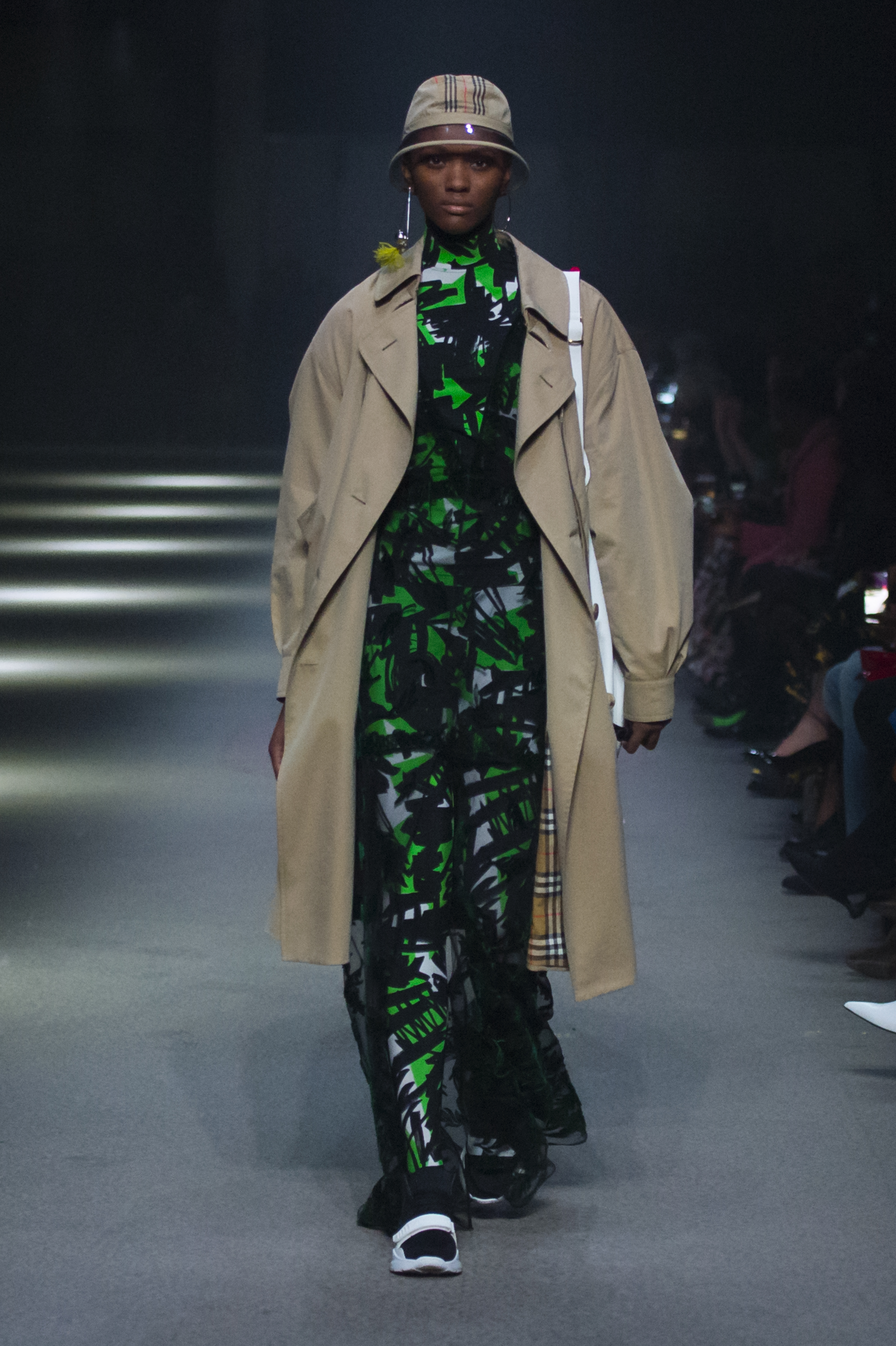 Burberry February Collection 2018 - Look 82