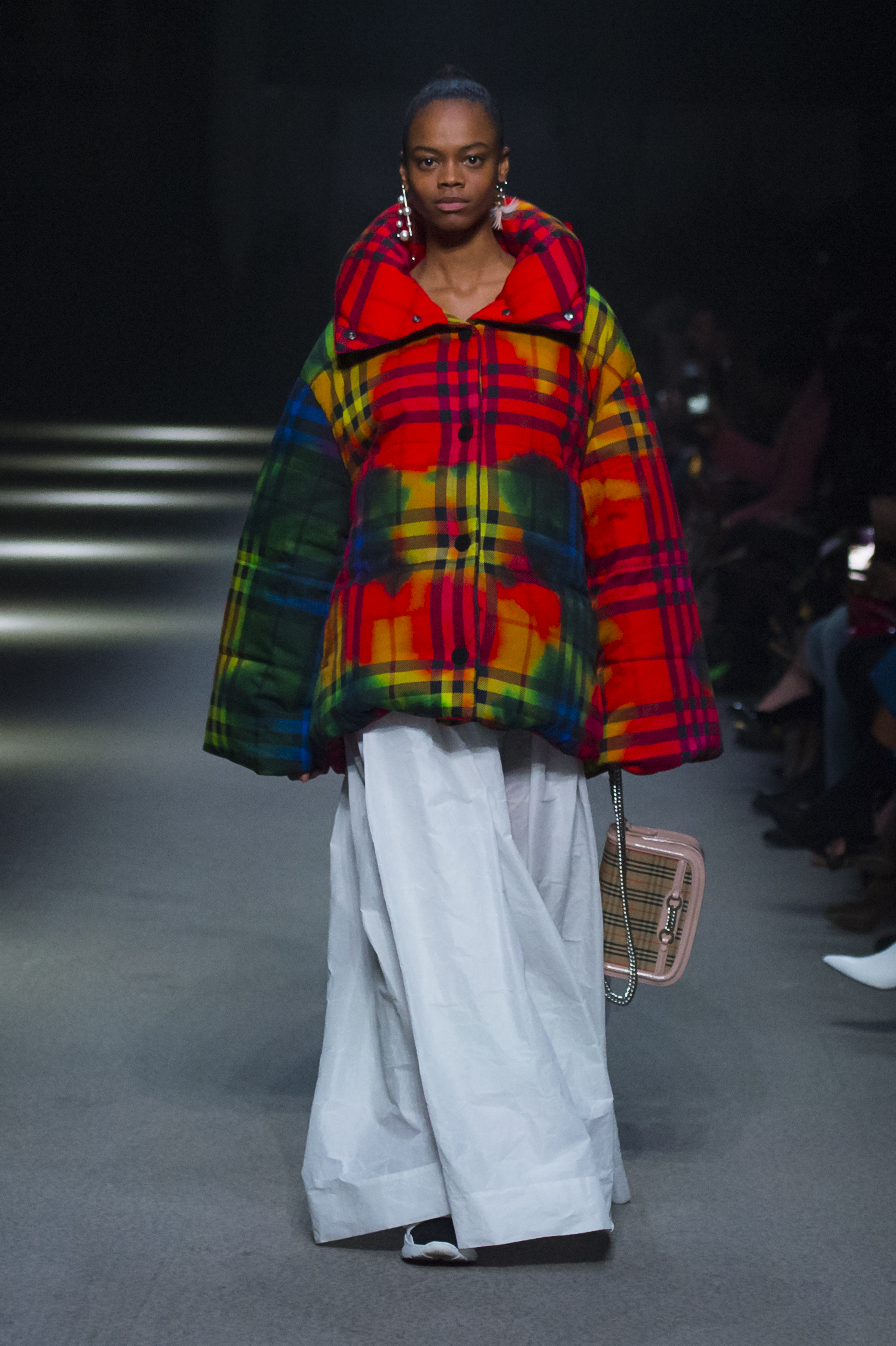 Burberry February Collection 2018 - Look 83